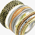 Обручальные кольца из желтого, двухцветного и трехцветного золота - новинки в интернет-магазине Rings.ru