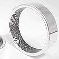 Бесплатная гравировка отпечатка пальца на обручальное кольцо
